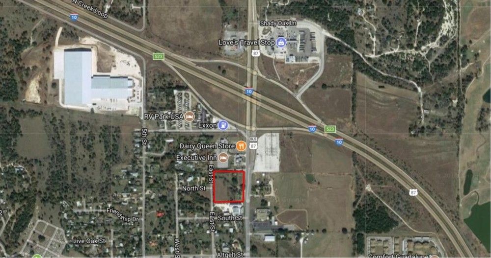 30 US Highway 87, Comfort, TX 78013